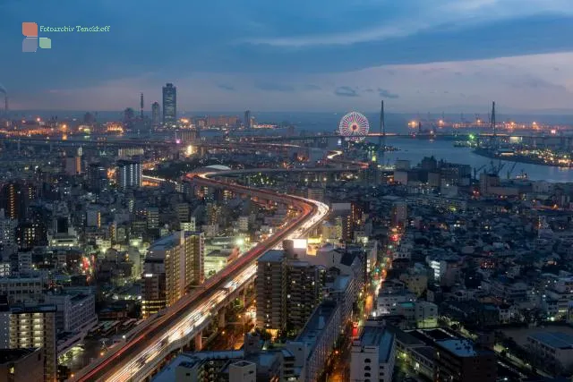 Blaue Stunde in Osaka