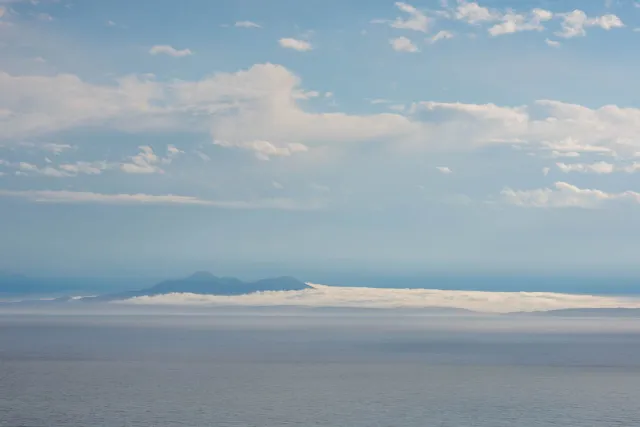 Kunashiri, the black island in the fog