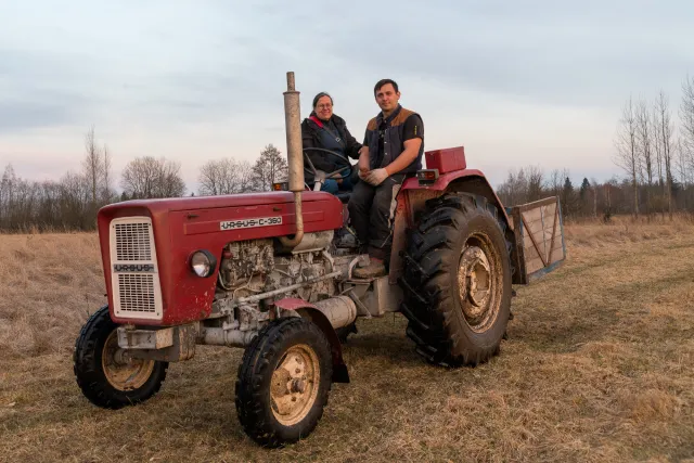 Mit dem Traktor in den Urwald