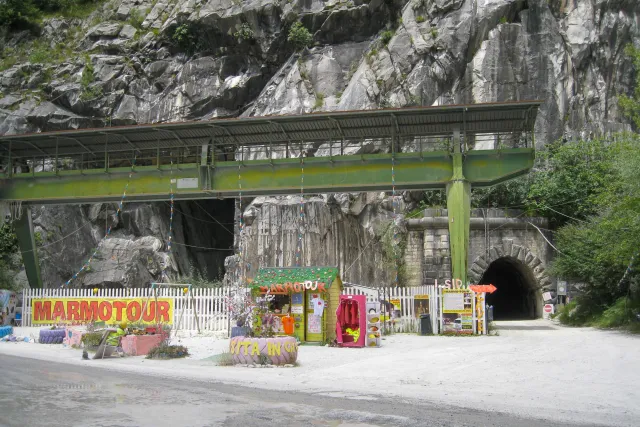 Visit to the marble quarry