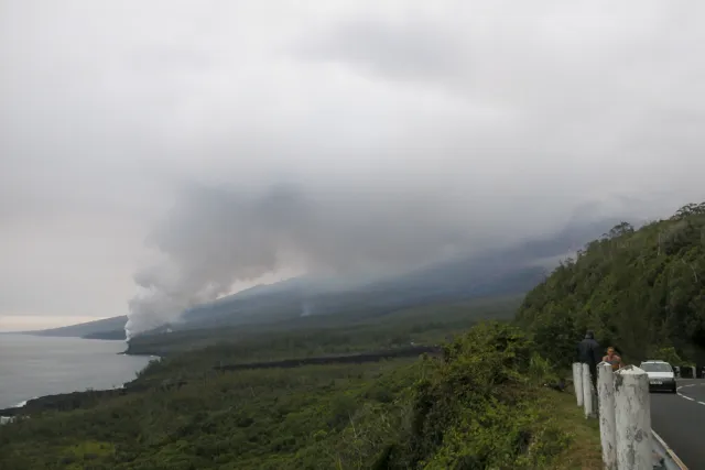 Piton de la Fournaise eruption in 2002