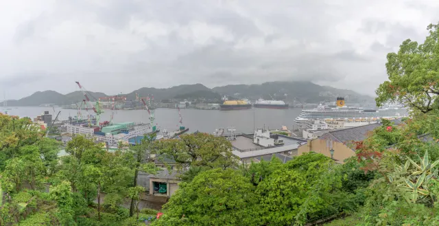 Nagasaki im Ausblick vom Glover Park