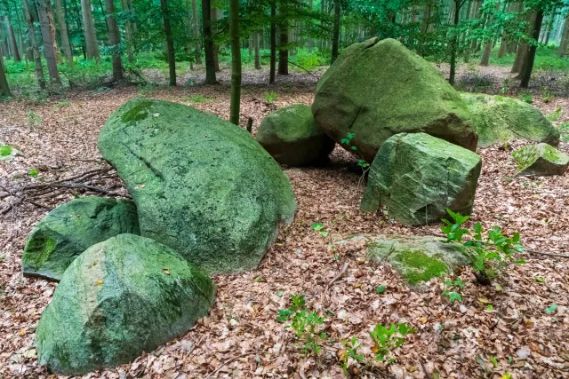 Large cairn Lahn