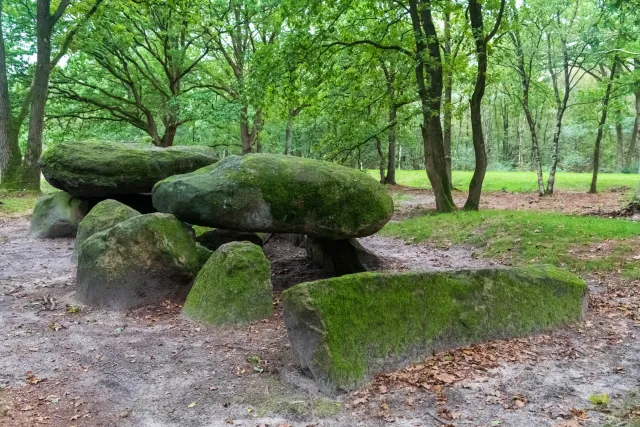 The coat of arms grave near Groß-Berßen