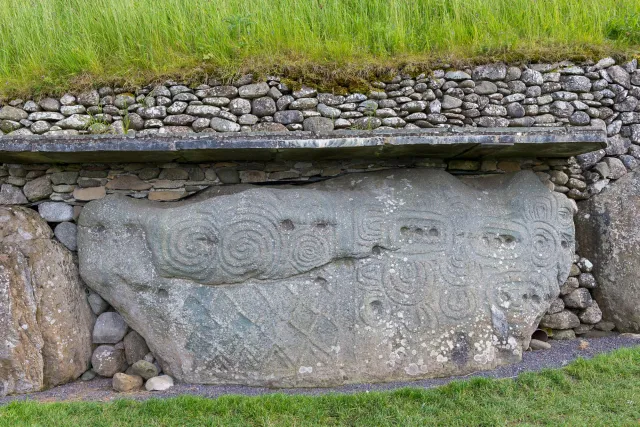 The passage to the burial chamber