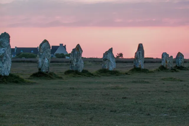 Sunset over the Lagatjar stone rows