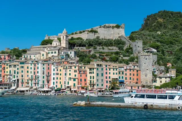 Mit dem Boot zu den Cinque Terre