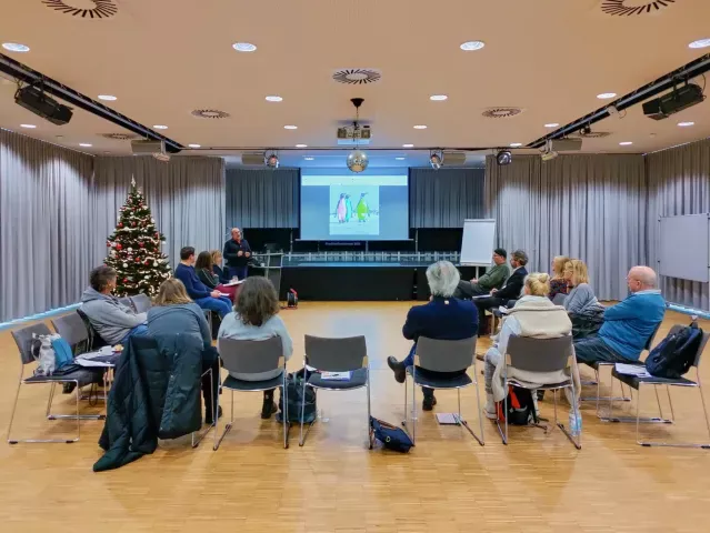 Dr. Jürgen Tenckhoff - Workshop Grundlagen NFT für Künstler:innen beim Kulturamt Düsseldorf